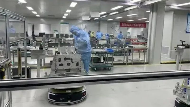 太阳能光伏清洁机器人：揭秘其价格与价值**