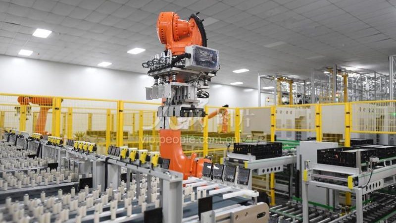光伏组件批发价格行情解析：揭秘市场动态与选型要点